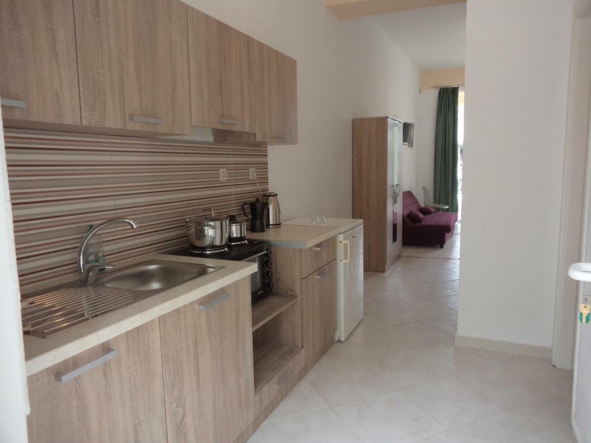 Katerina Apartments Near The Sea Agios Sostis  Dış mekan fotoğraf